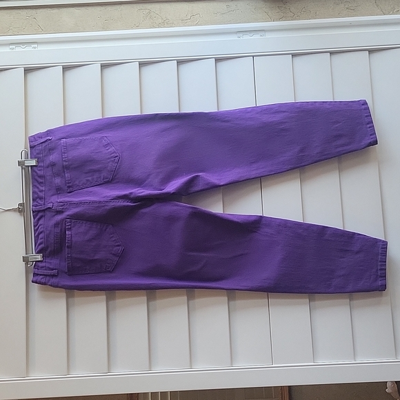 Jeans - Picture 2 of 5